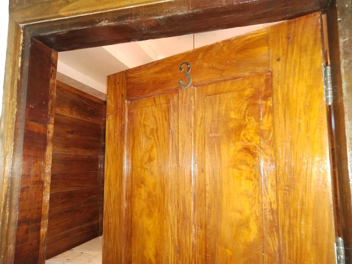 LADY GHAGHA ROOM RENTALs San Vicente  Exterior foto