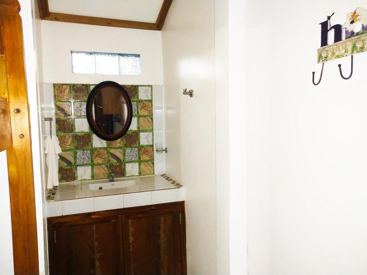 LADY GHAGHA ROOM RENTALs San Vicente  Exterior foto