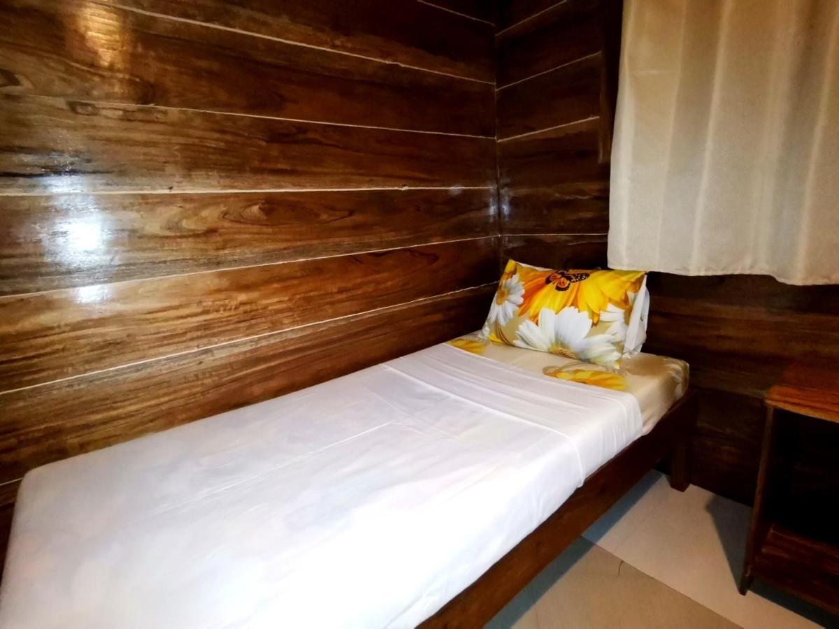 LADY GHAGHA ROOM RENTALs San Vicente  Exterior foto