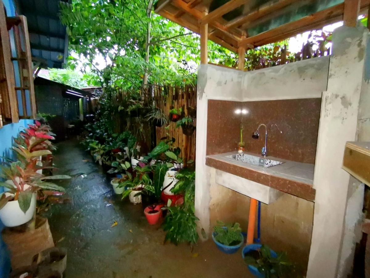 LADY GHAGHA ROOM RENTALs San Vicente  Exterior foto